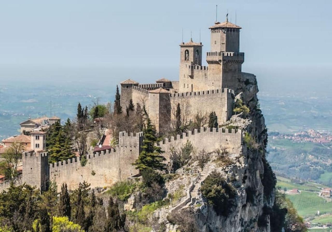 Апартаменты Relax In Collina A Due Passi Dal Mare Torriana Экстерьер фото
